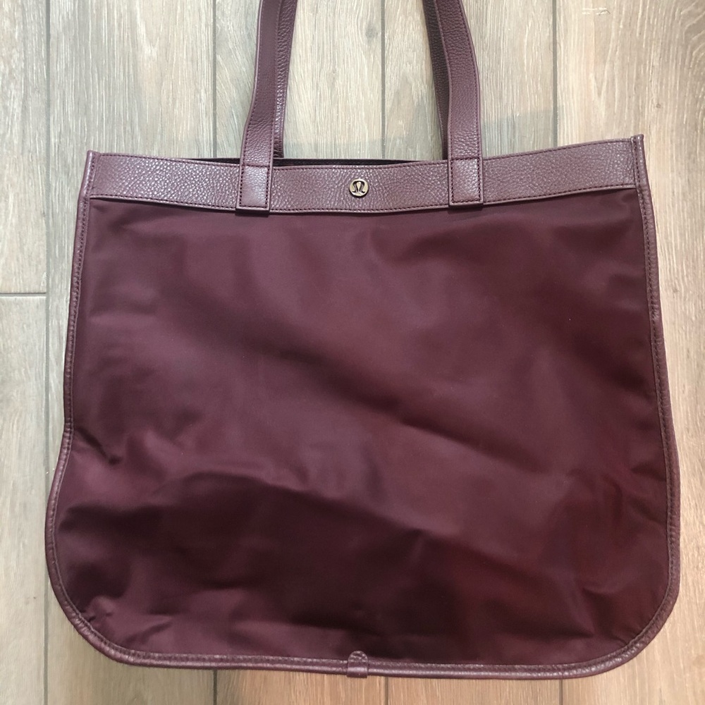 Lululemon Plum Tote Bag